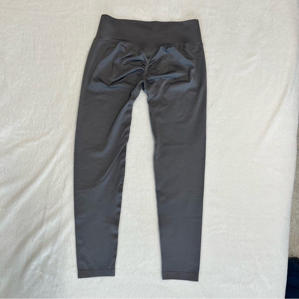 NWOT Women's V-Waist Scrunch Butt-Lifting Bodycon Athletic Gray Fall Leggings XL